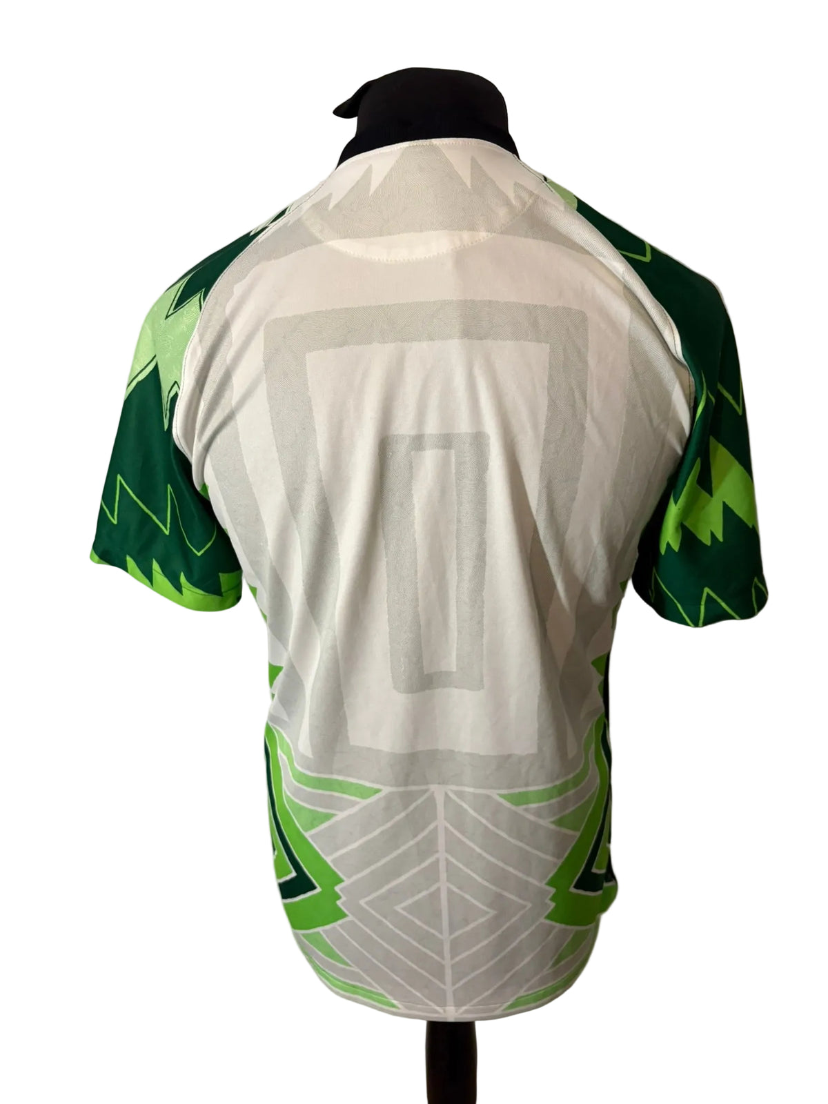 Nigeria 2020-21 home football shirt, green and white, medium, Nike, back