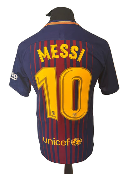 Barcelona Lionel Messi 2017-18 Home Football Shirt Small Nike