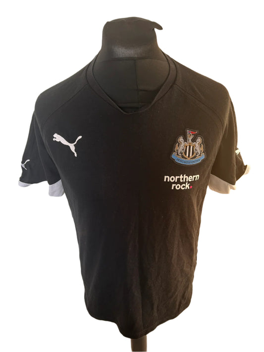 Newcastle United Football Training T-Shirt Medium Puma