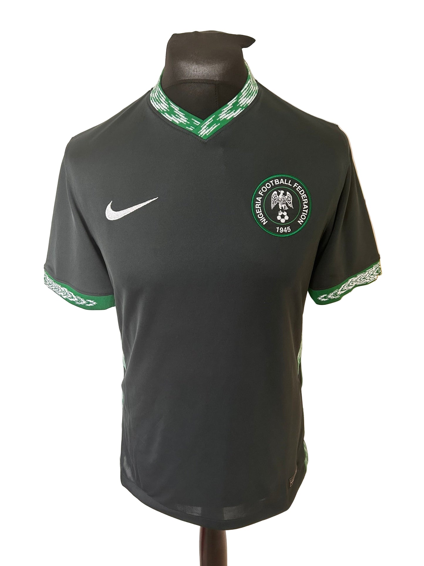 Nigeria 2020-21 Away Football Shirt Medium Nike