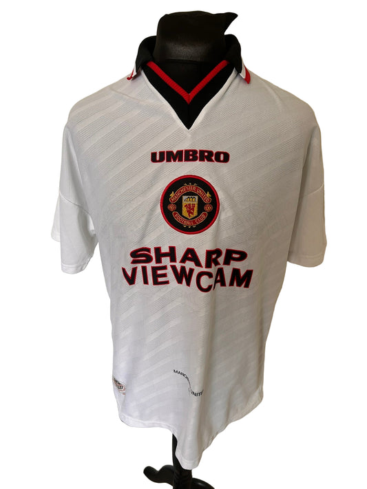 Manchester United Eric Cantona 1996-97 Away Football Shirt Large Umbro