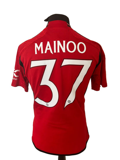 Manchester United Kobbie Mainoo 2023-24 Home Football Shirt Medium Adidas