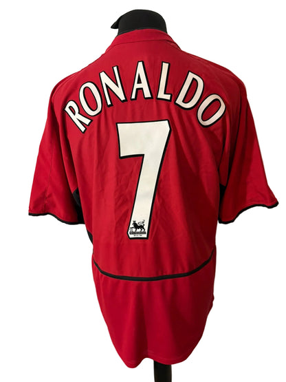 Manchester United 2002-04 home football shirt, red, Large, Nike, Cristiano Ronaldo, back