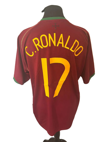Portugal 2006-08 home football shirt, red, Extra Large, XL, Nike, Cristiano Ronaldo, back