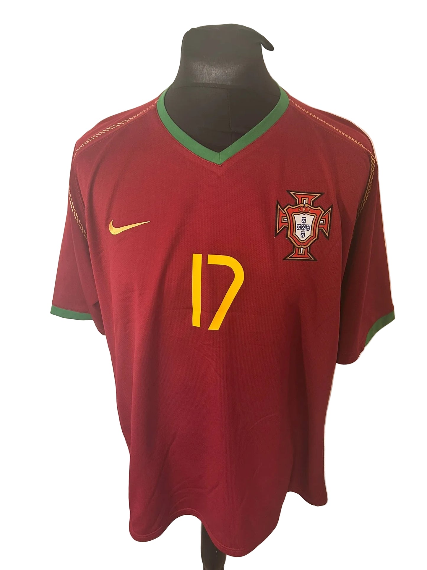 Portugal 2006-08 home football shirt, red, Extra Large, XL, Nike, Cristiano Ronaldo, front