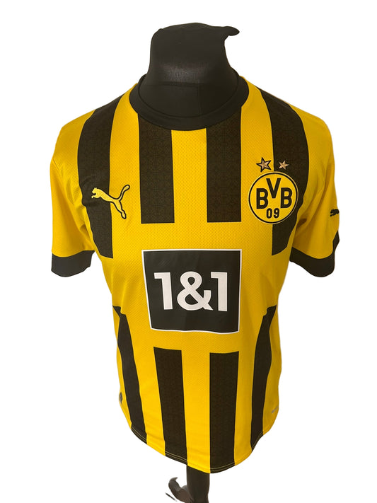 Borussia Dortmund Jude Bellingham 2022-23 Home Football Shirt Medium Puma