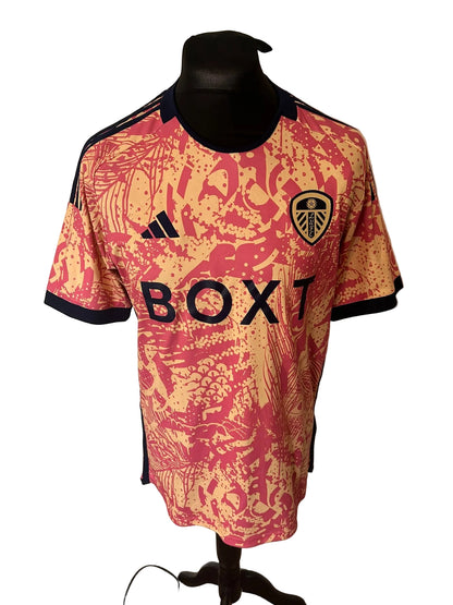 Leeds Unite 2023-24 third football shirt, pink and cream, large, Adidas, front