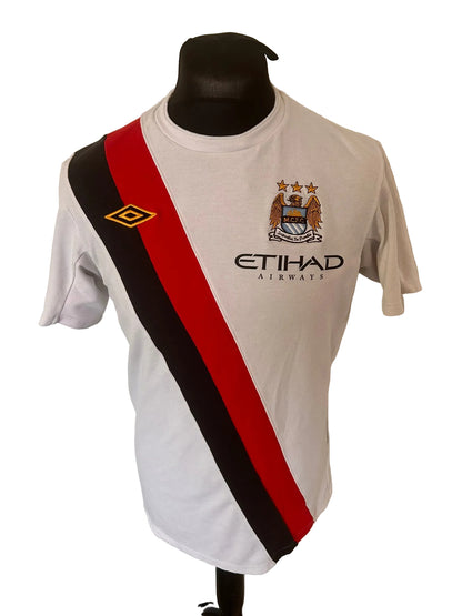 Manchester City 2009-11 third football shirt, white, medium, Umbro, Carlos Tevez, front