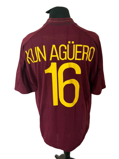 Manchester City 2012-13 away football shirt, burgundy, XXL, 2XL, Umbro, Sergio Aguero, back