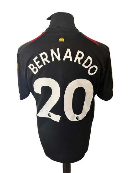 Manchester City 2022-23 away football shirt, black and red, large, Puma, Bernardo Silva, back