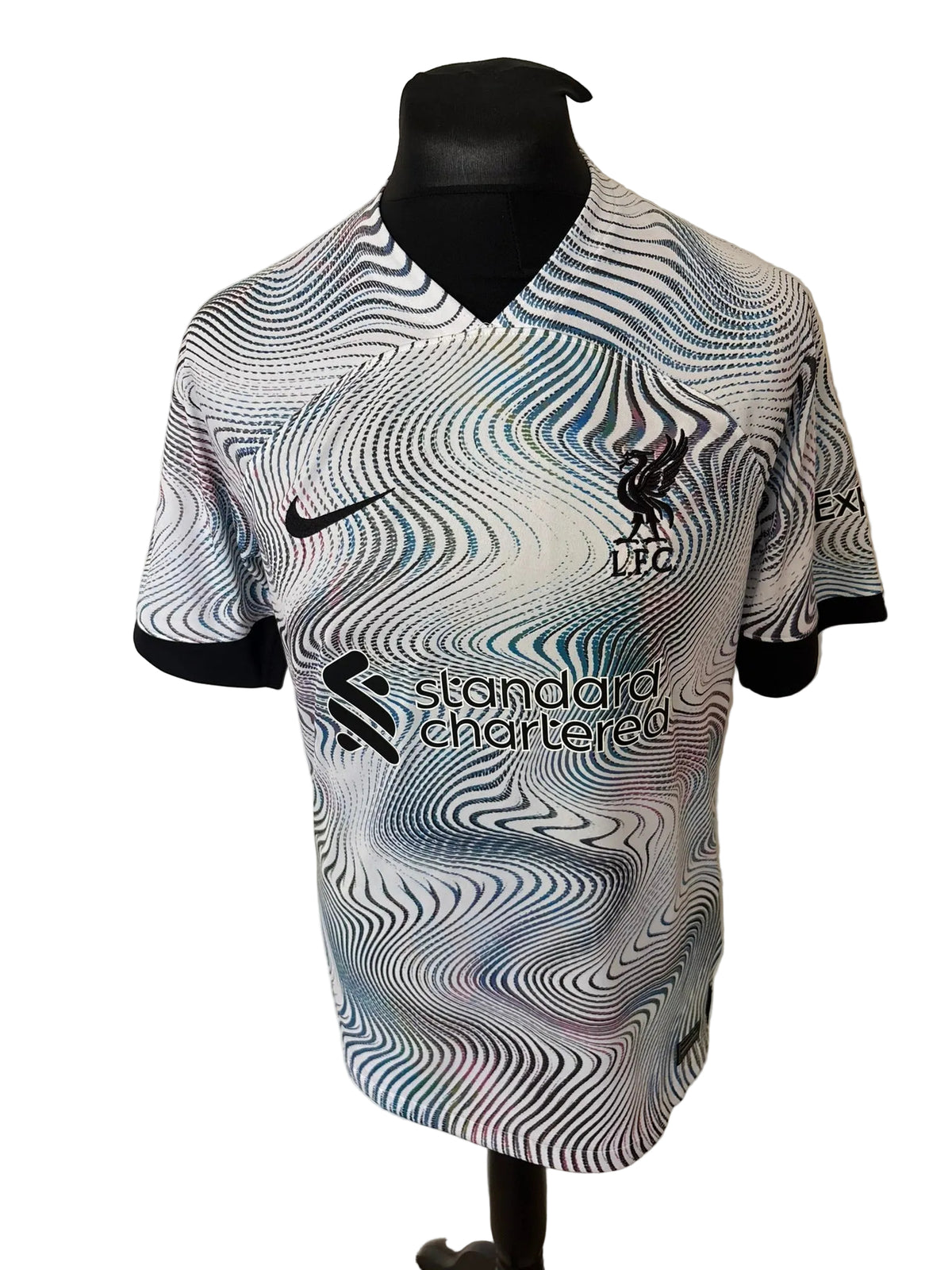 Liverpool 2022-23 away football shirt, white, medium, Nike, Roberto Firmino, front