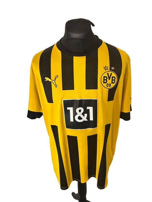 Borussia Dortmund 2022-23 home football shirt, Puma, XL, Extra Large, yellow and black, front, Jude Bellingham