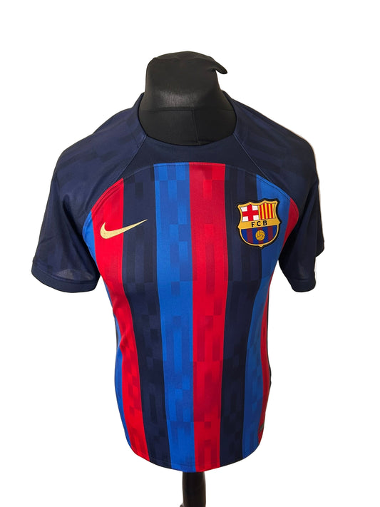 Barelona 2022-23 home football shirt, Nike, Robert Lewandowski, small,blue and red, front