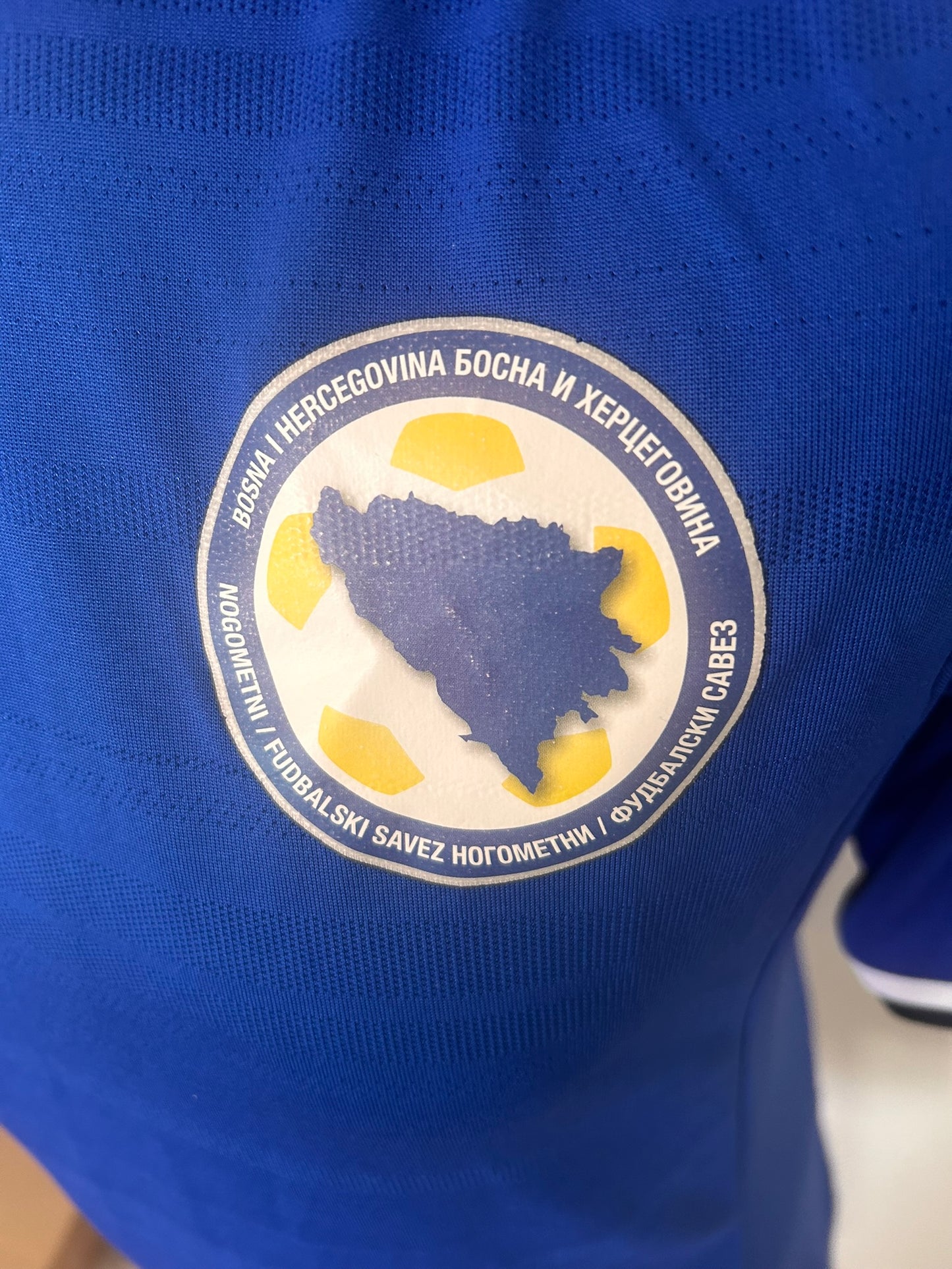 Bosnia and Herzegovina 2014-15 Home Football Shirt Large Adidas
