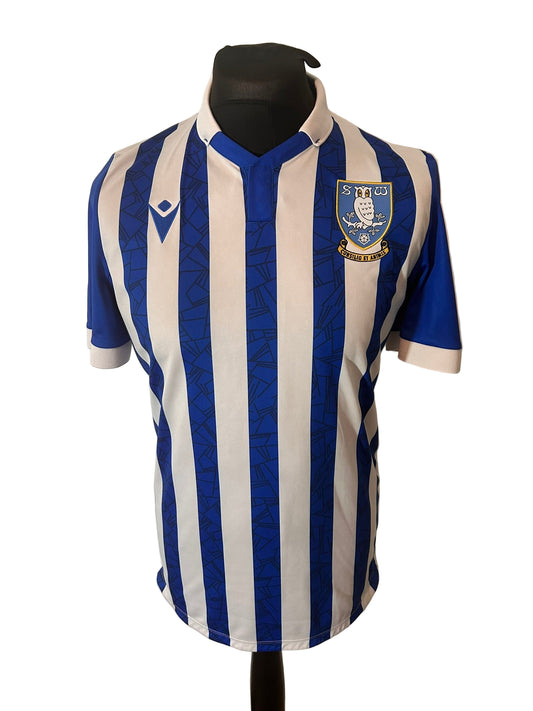 Sheffield Wednesday 2021-22 home football shirt, Macron, medium, blue and white, stripes, front