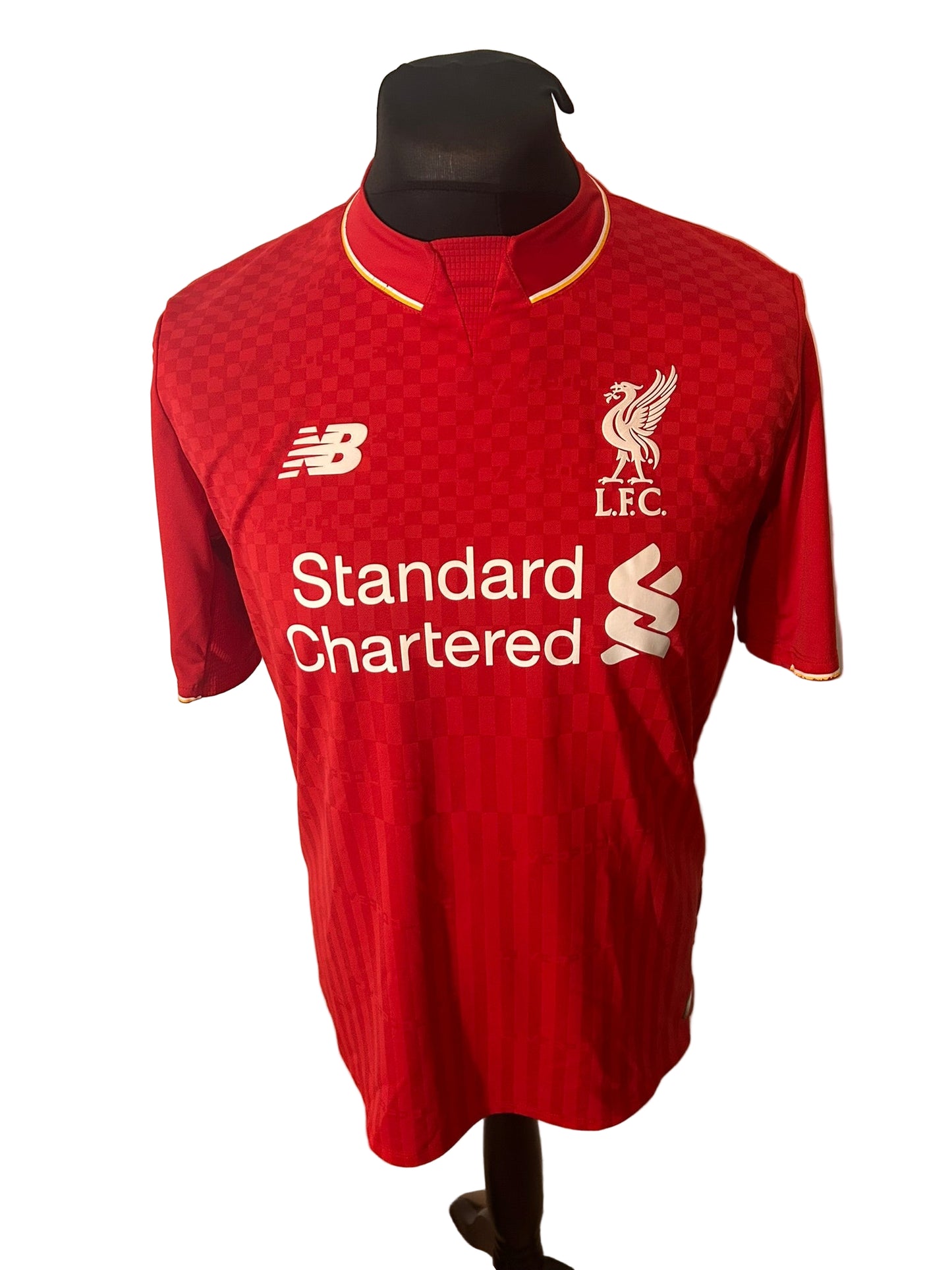 Liverpool 2015-16 home football shirt, New Balance, Medium, red, Jordan Henderson, front