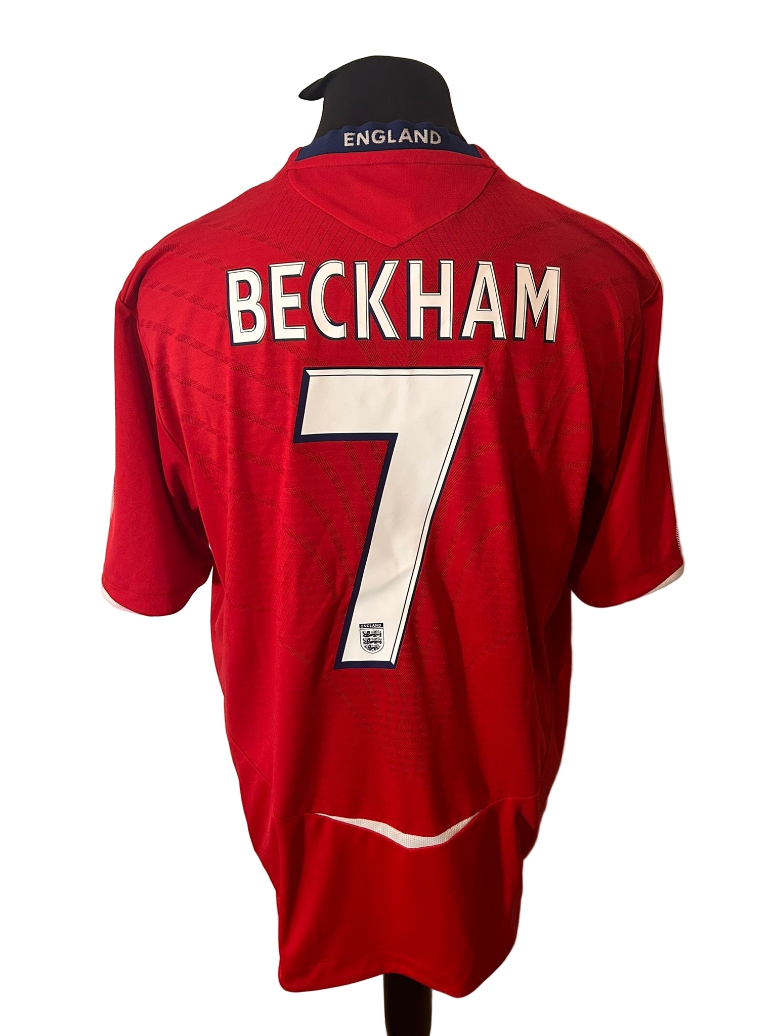 England 2008-10 away football shirt, Umbro, extra large, XL, red, David Beckham, back