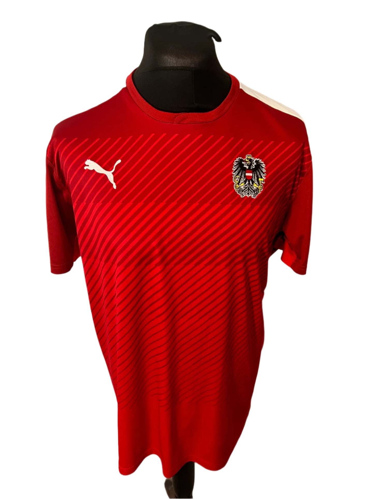 Austria 2016-17 Home Football Shirt Extra Large XL Puma