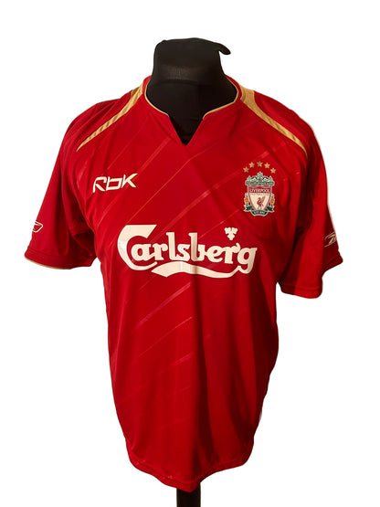 Liverpool 2005-06 European home football shirt, Reebok, medium, red, front